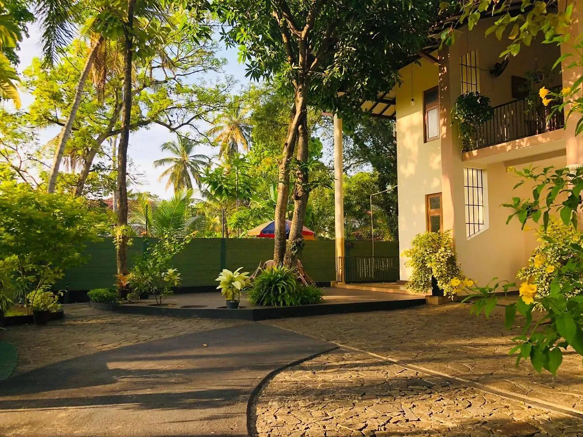 West Dene Bed and Breakfast Negombo